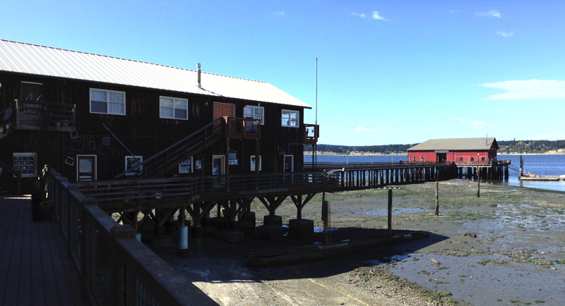 Windjammer building and Coupeville Wharf